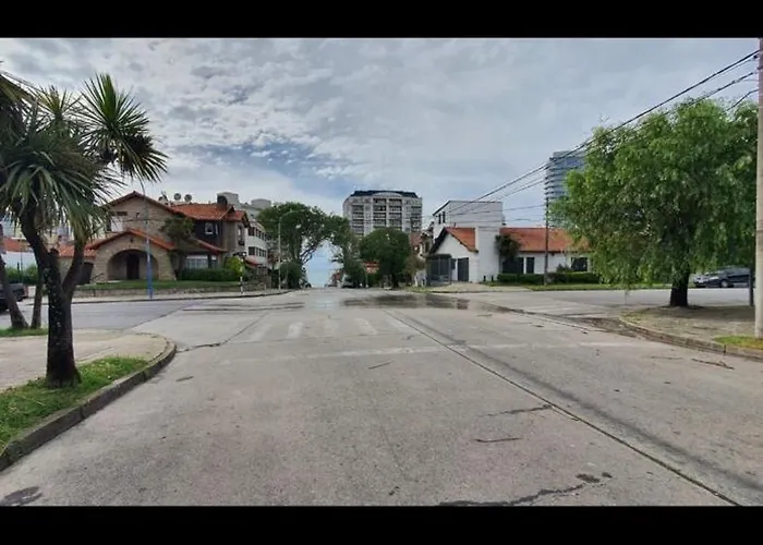 Esquina Alberti Y Alem